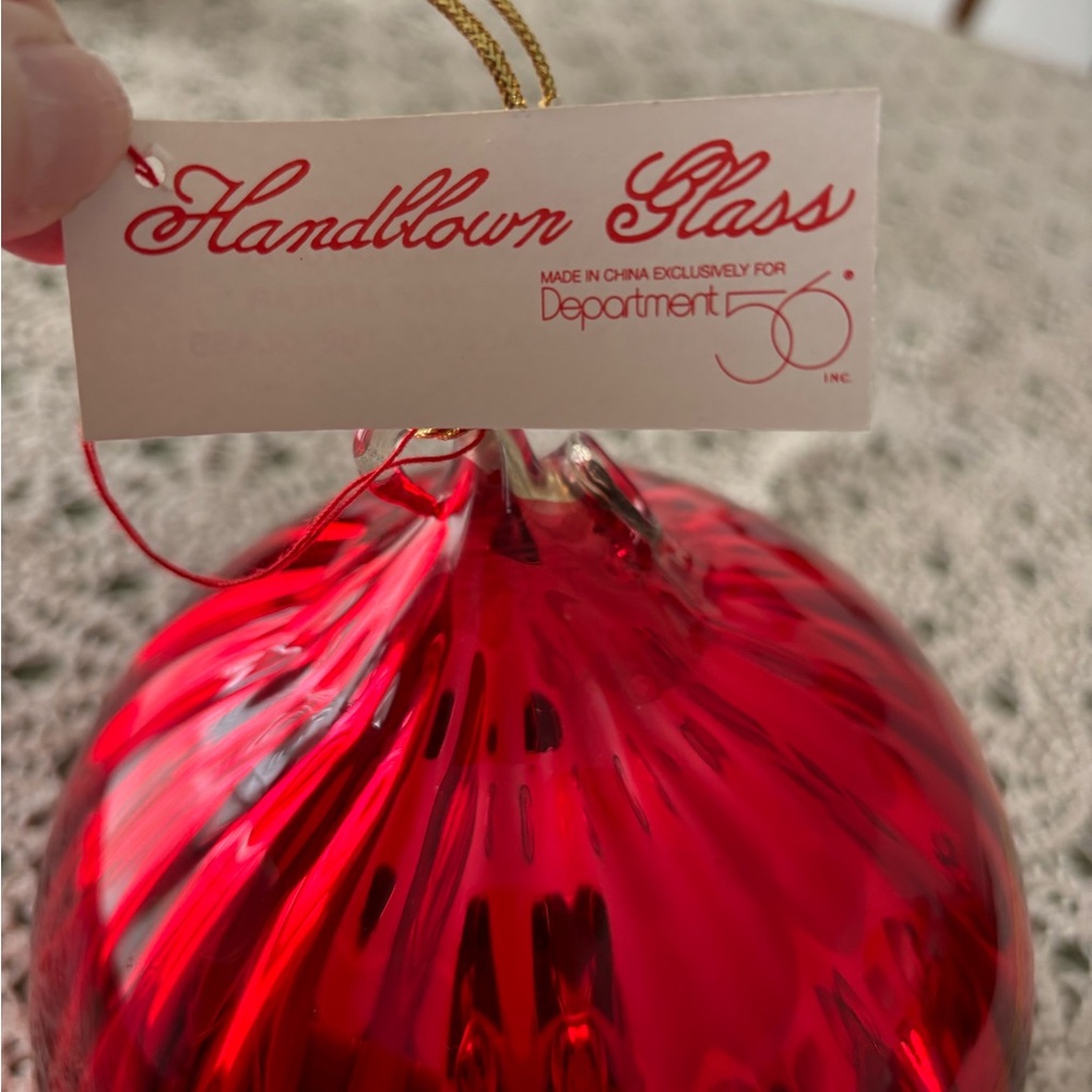 Dept 56 mercury glass 6” or 150mm red ball  ornament ingreat cond! Preloved - Picture 8 of 12